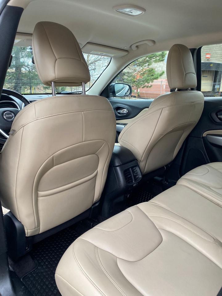 2018 Jeep Cherokee Latitude 4X4 | NO ACCIDENT Photo