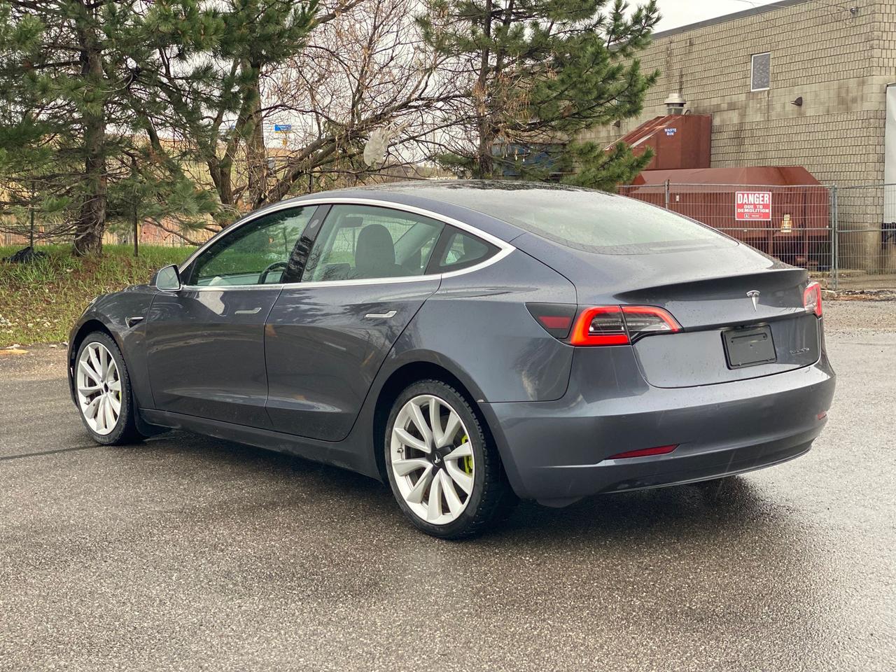 2020 Tesla Model 3 Standard Range Plus | NO ACCIDENT Photo