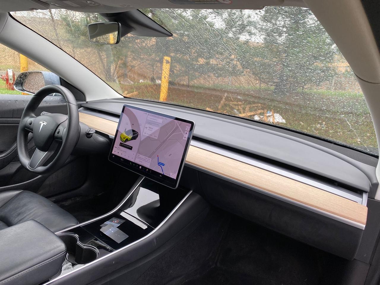 2020 Tesla Model 3 Standard Range Plus | NO ACCIDENT Photo