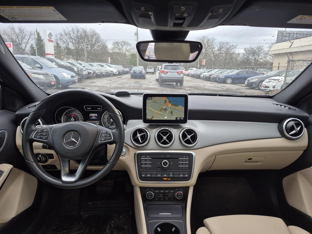 2016 Mercedes-Benz GLA-Class GLA250 Photo