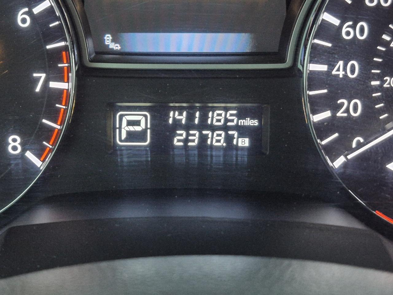 2014 Nissan Altima SL Photo