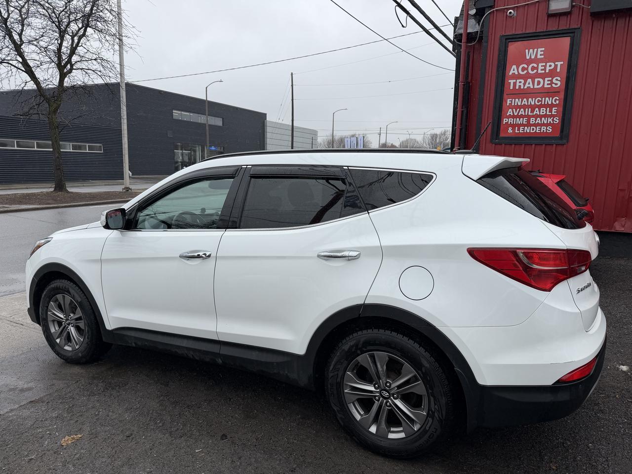 2016 Hyundai Santa Fe Sport Luxury AWD Photo