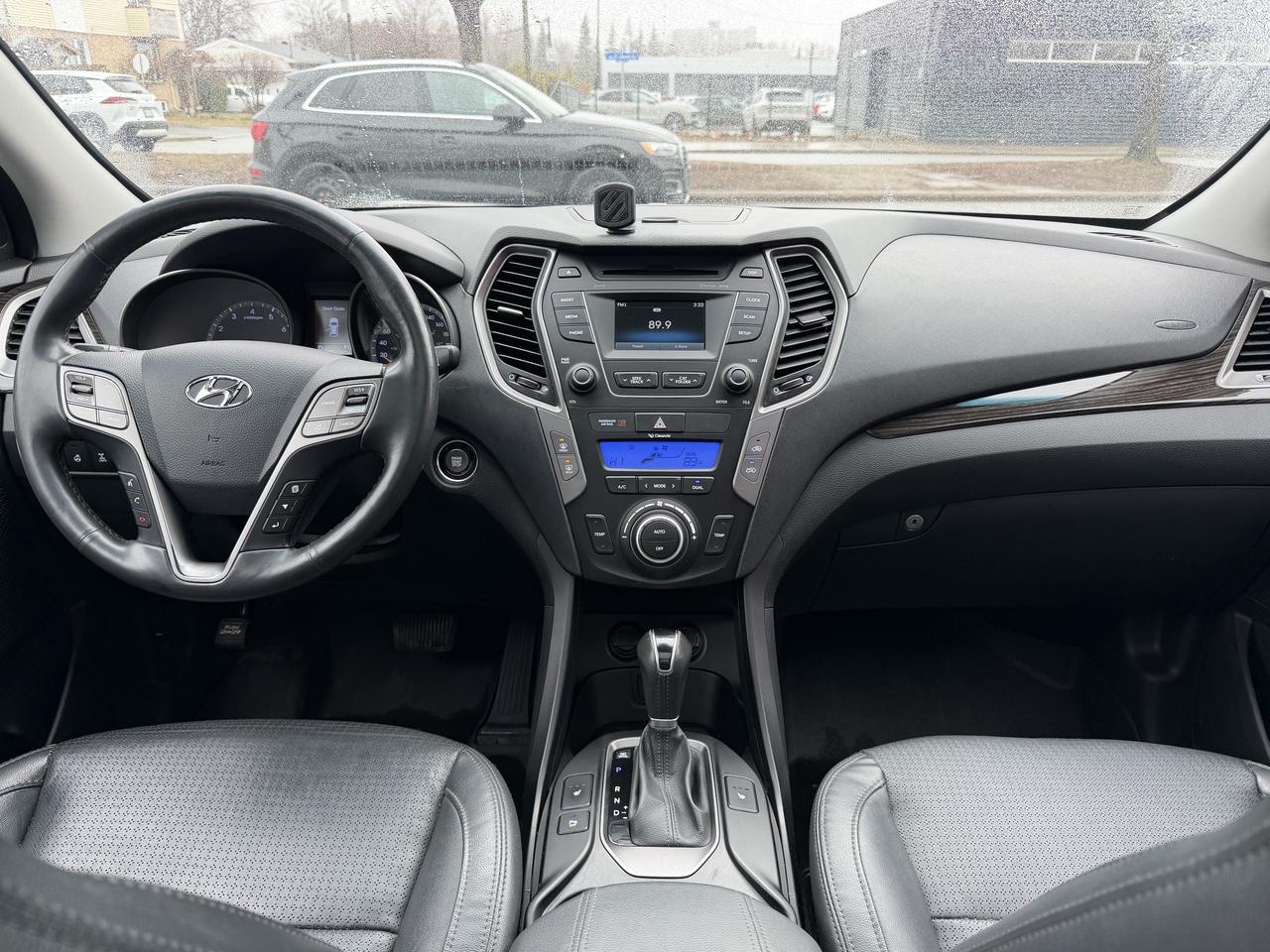 2016 Hyundai Santa Fe Sport Luxury AWD Photo
