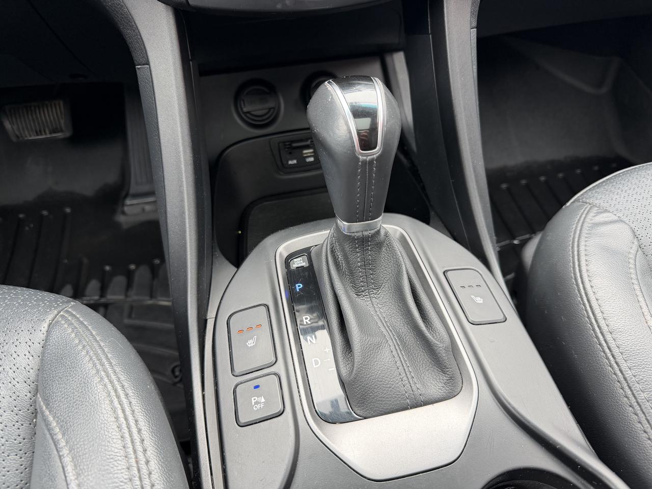 2016 Hyundai Santa Fe Sport Luxury AWD Photo