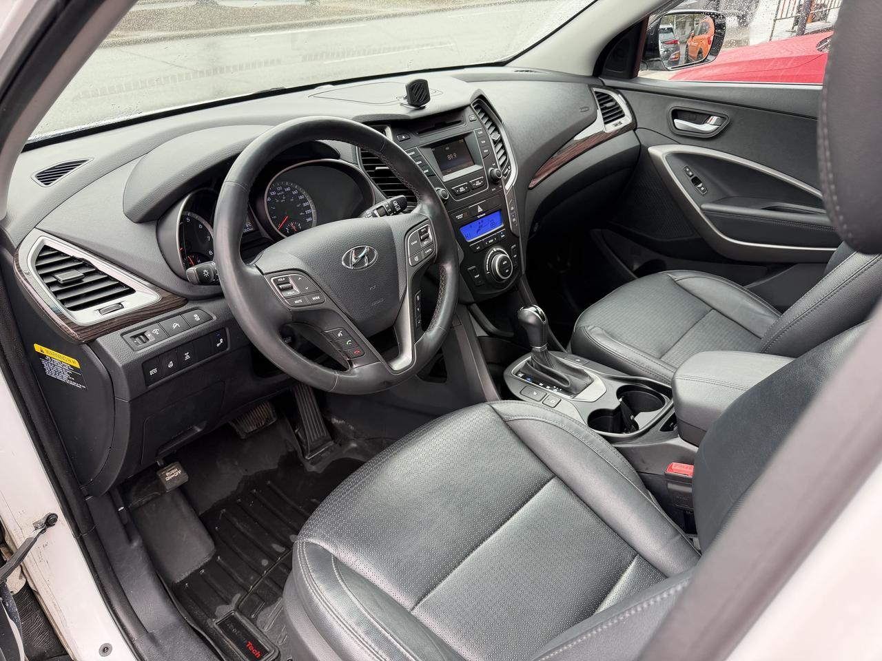 2016 Hyundai Santa Fe Sport Luxury AWD Photo