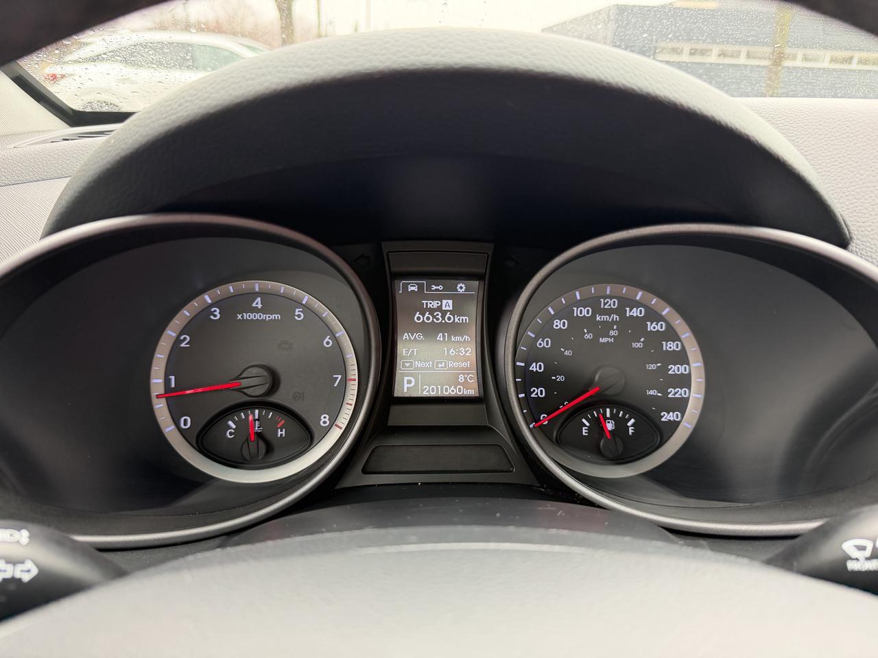 2016 Hyundai Santa Fe Sport Luxury AWD Photo