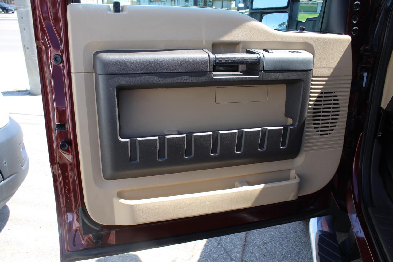 2016 Ford F-350 Super Duty XLT 4WD DRW Ext.Cab 8ft box Photo