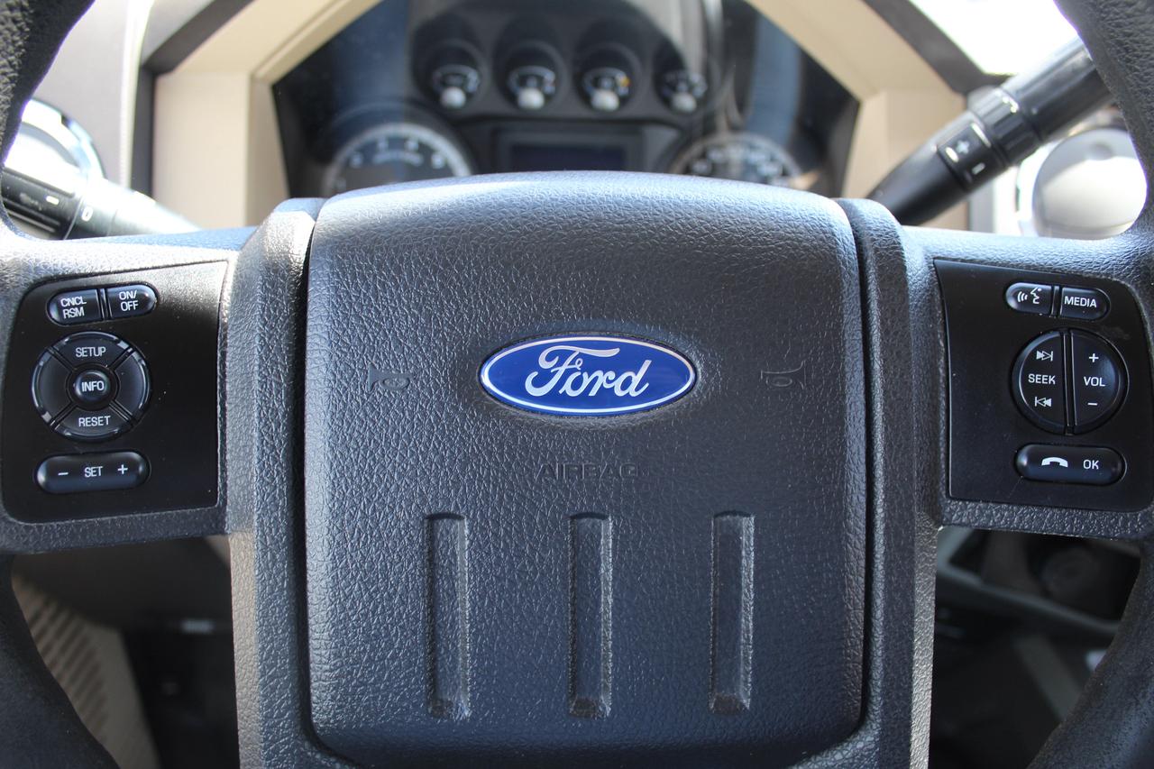 2016 Ford F-350 Super Duty XLT 4WD DRW Ext.Cab 8ft box Photo