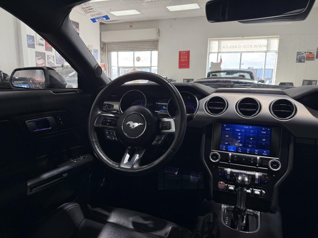 2022 Ford Mustang EcoBoost Premium||Clean Carfax Photo