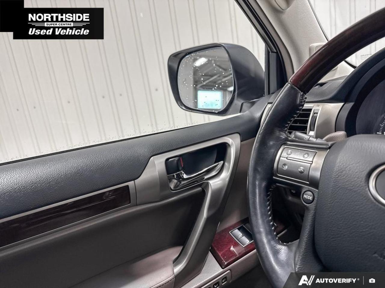 2015 Lexus GX 460 Premium 4dr 4x4 Photo