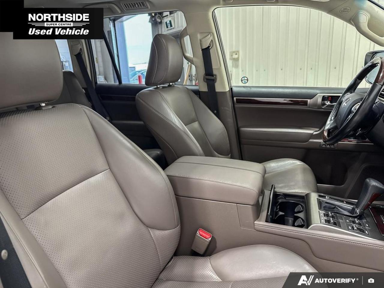 2015 Lexus GX 460 Premium 4dr 4x4 Photo