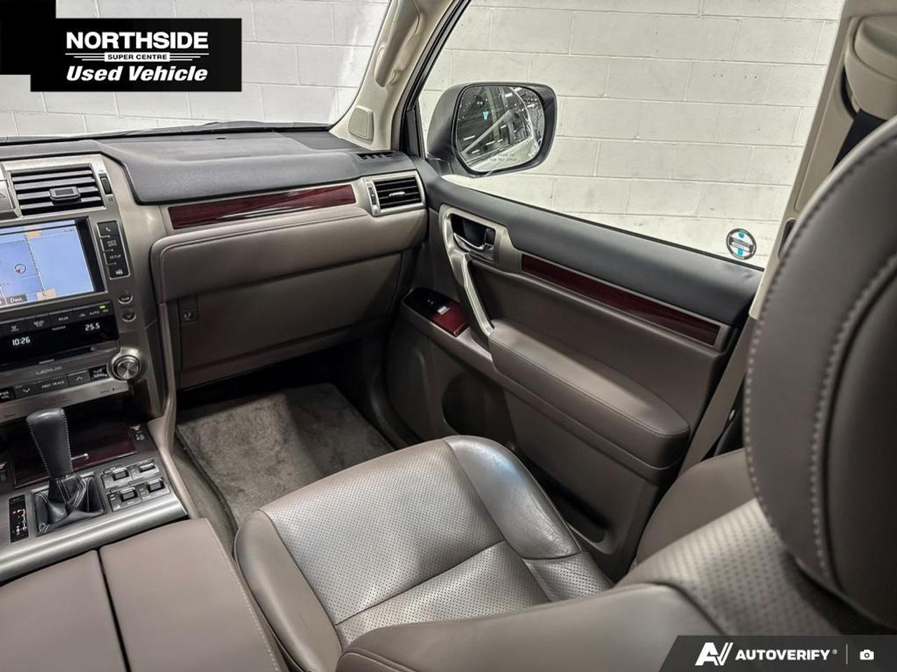2015 Lexus GX 460 Premium 4dr 4x4 Photo