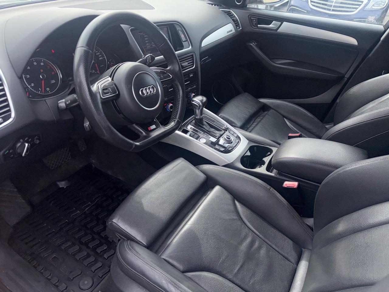 2013 Audi Q5 3.0T Supercharged S-Line Photo
