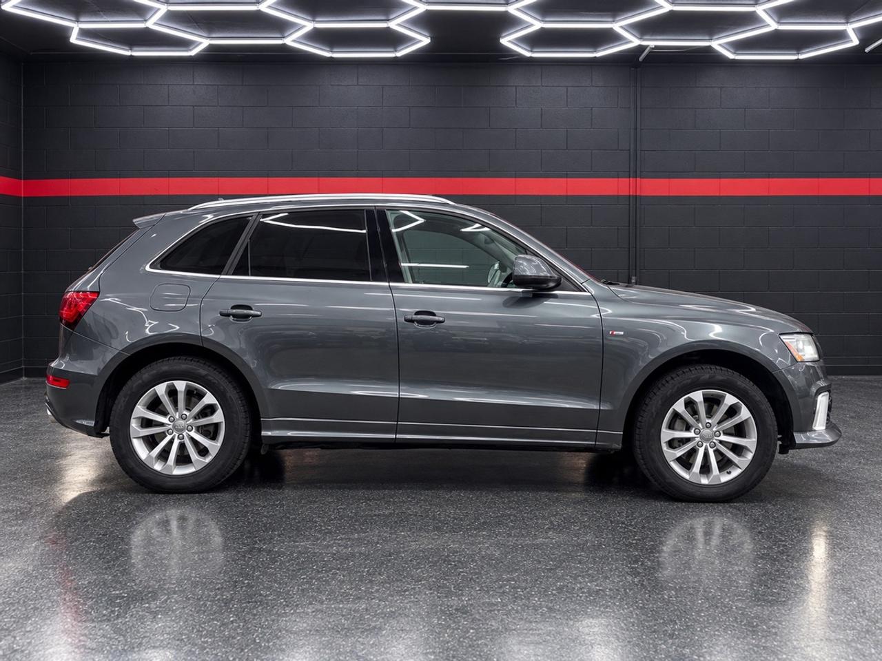 2013 Audi Q5 3.0T Supercharged S-Line Photo