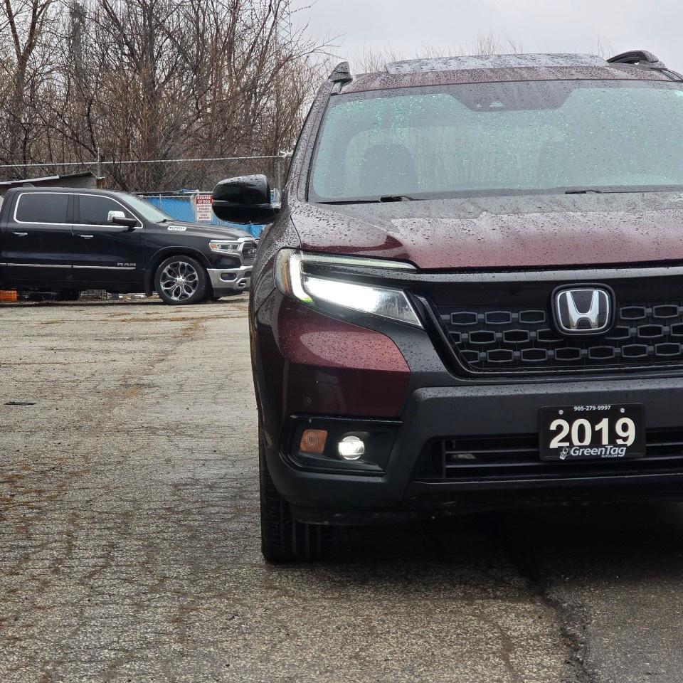 2019 Honda Passport Touring AWD Photo