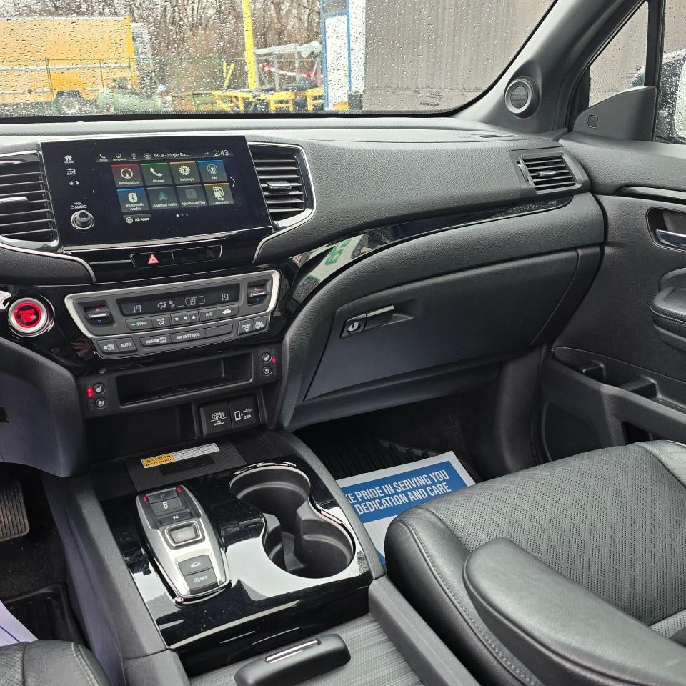 2019 Honda Passport Touring AWD Photo