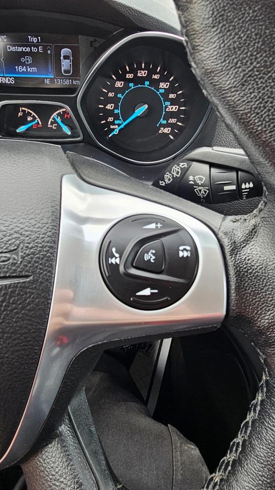 2016 Ford Escape Titanium Photo