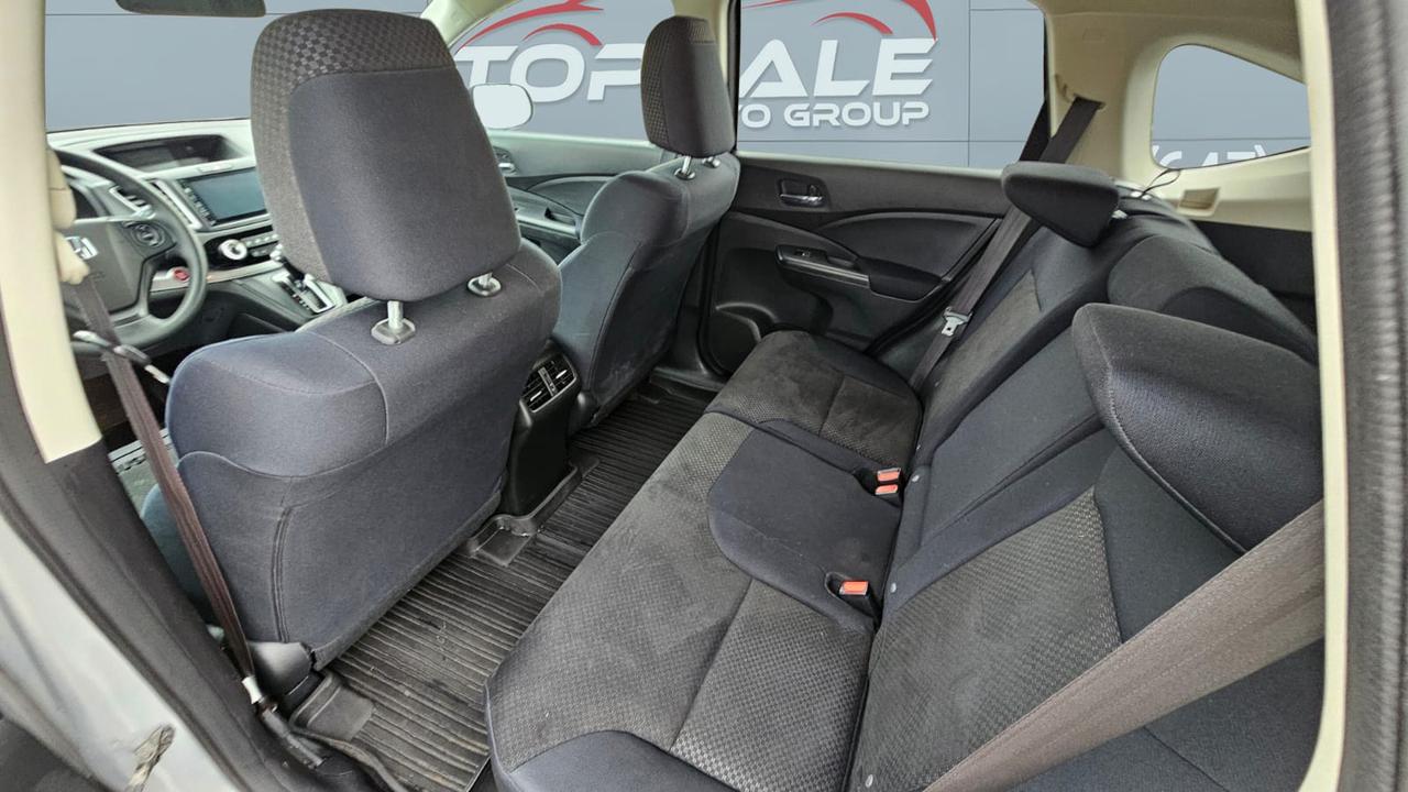 2015 Honda CR-V SE Photo