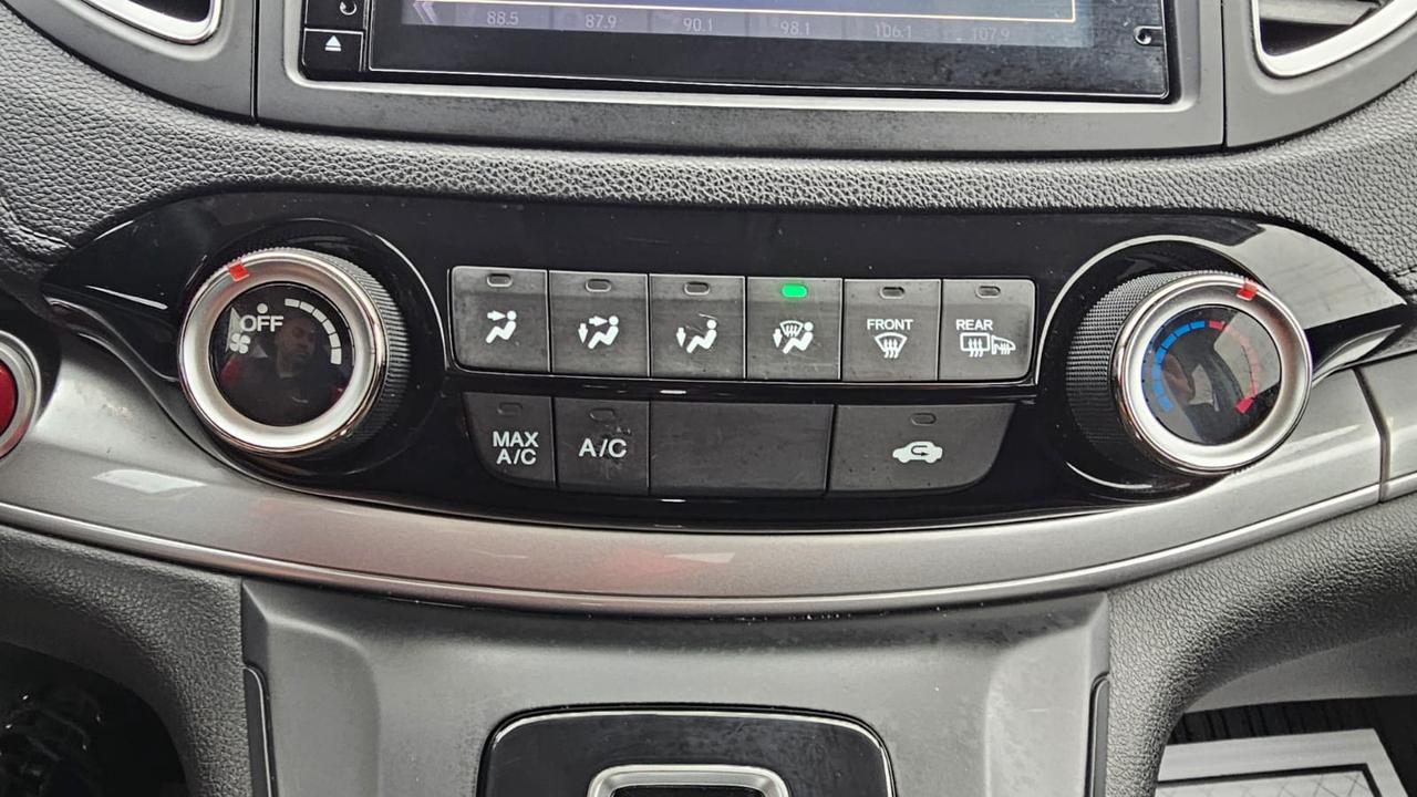 2015 Honda CR-V SE Photo