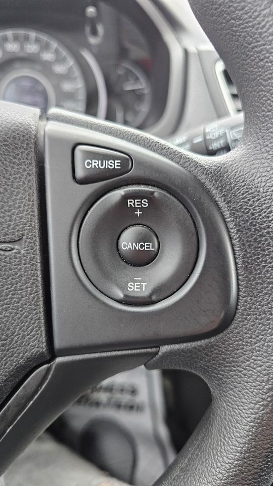 2015 Honda CR-V SE Photo