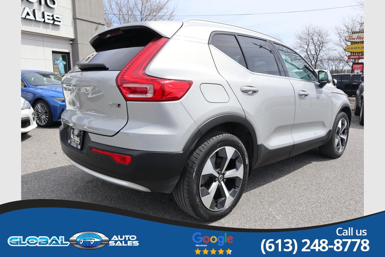 2024 Volvo XC40 B5 Plus Photo