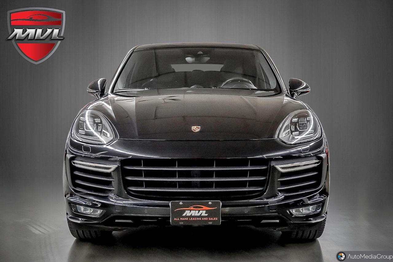 2017 Porsche Cayenne Turbo 4dr All-wheel Drive Photo