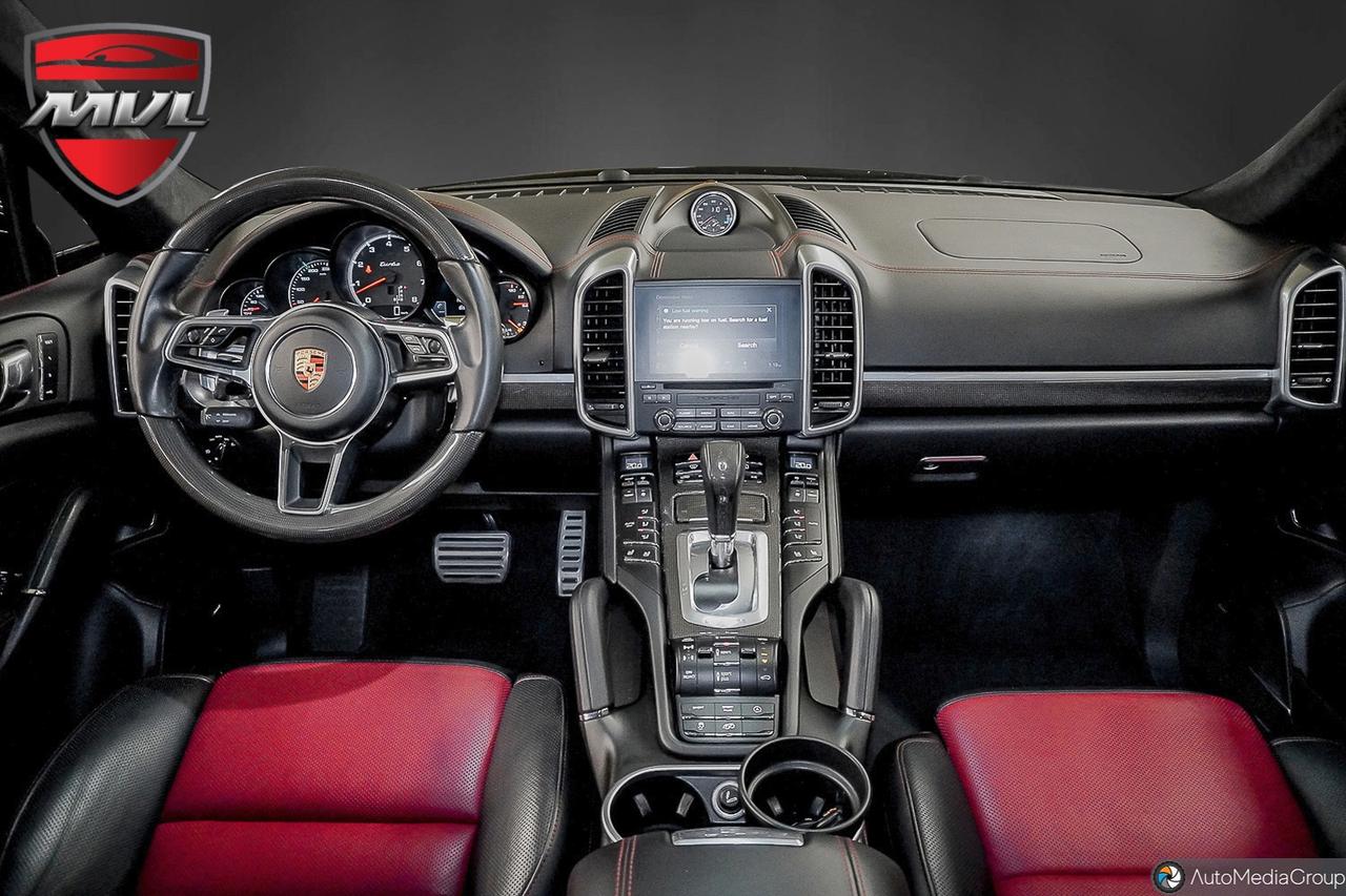 2017 Porsche Cayenne Turbo 4dr All-wheel Drive Photo