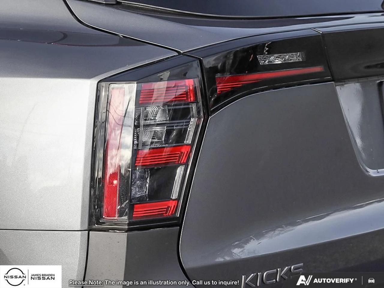 2025 Nissan Kicks SR AWD Photo