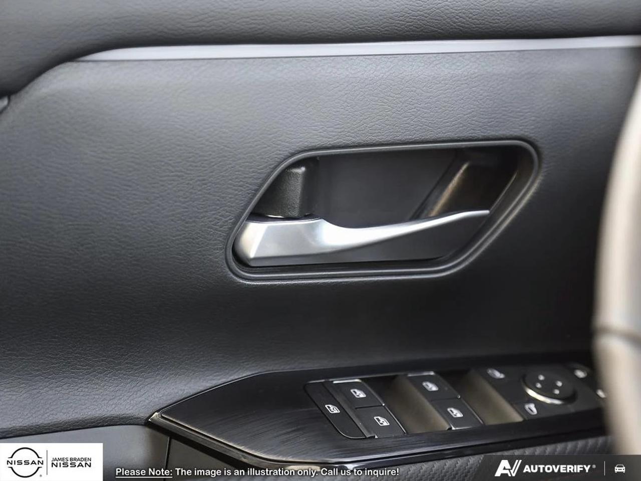 2025 Nissan Kicks SR AWD Photo
