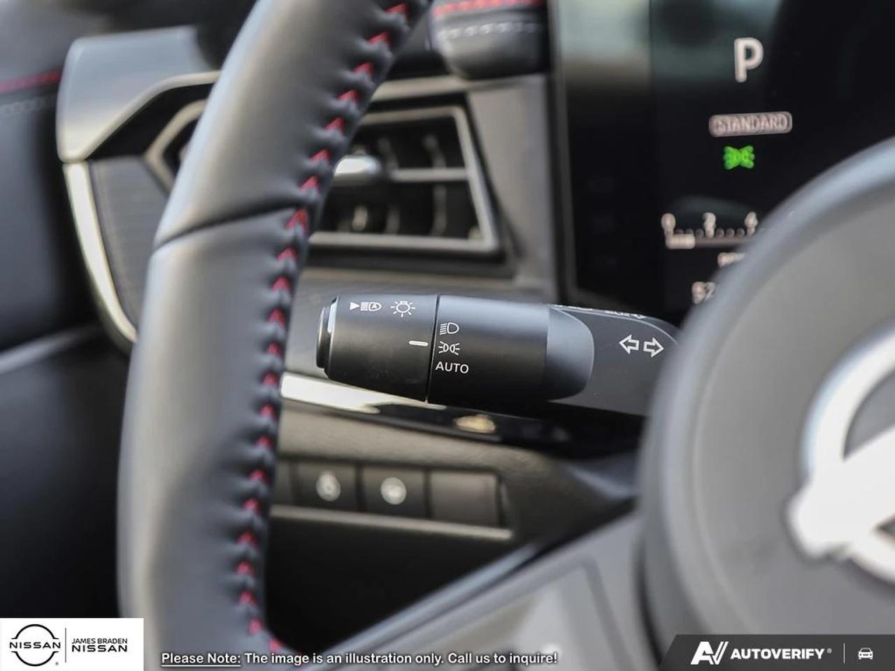 2025 Nissan Kicks SR AWD Photo