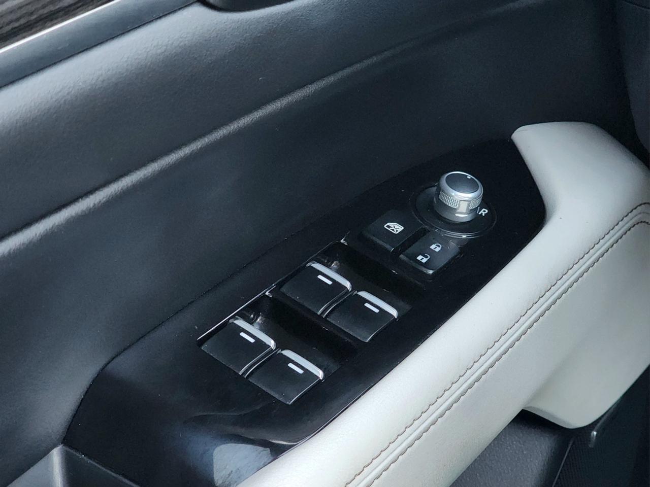 2018 Mazda CX-5 GT AWD | No Accidents! Photo