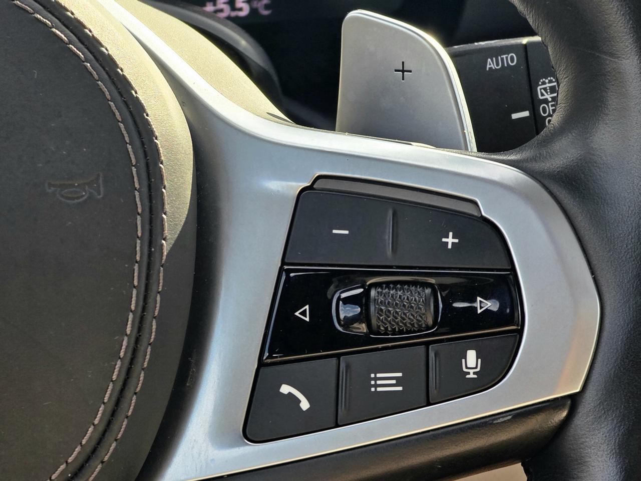2020 BMW X7 xDrive40i w/M-Sport Pkg | No Accidents! Photo