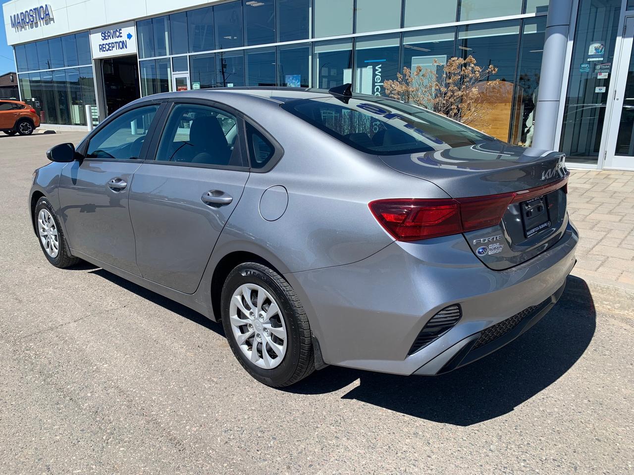 2022 Kia Forte LX 4dr Sedan Photo