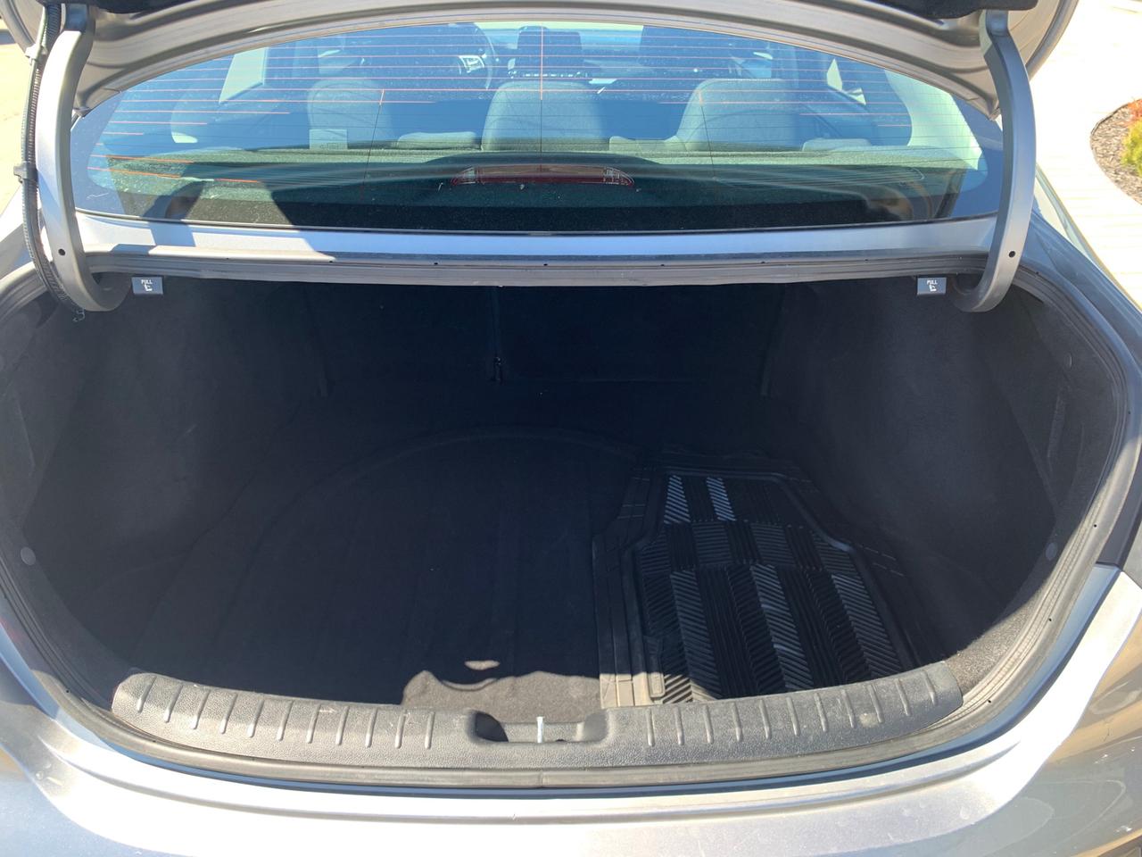 2022 Kia Forte LX 4dr Sedan Photo