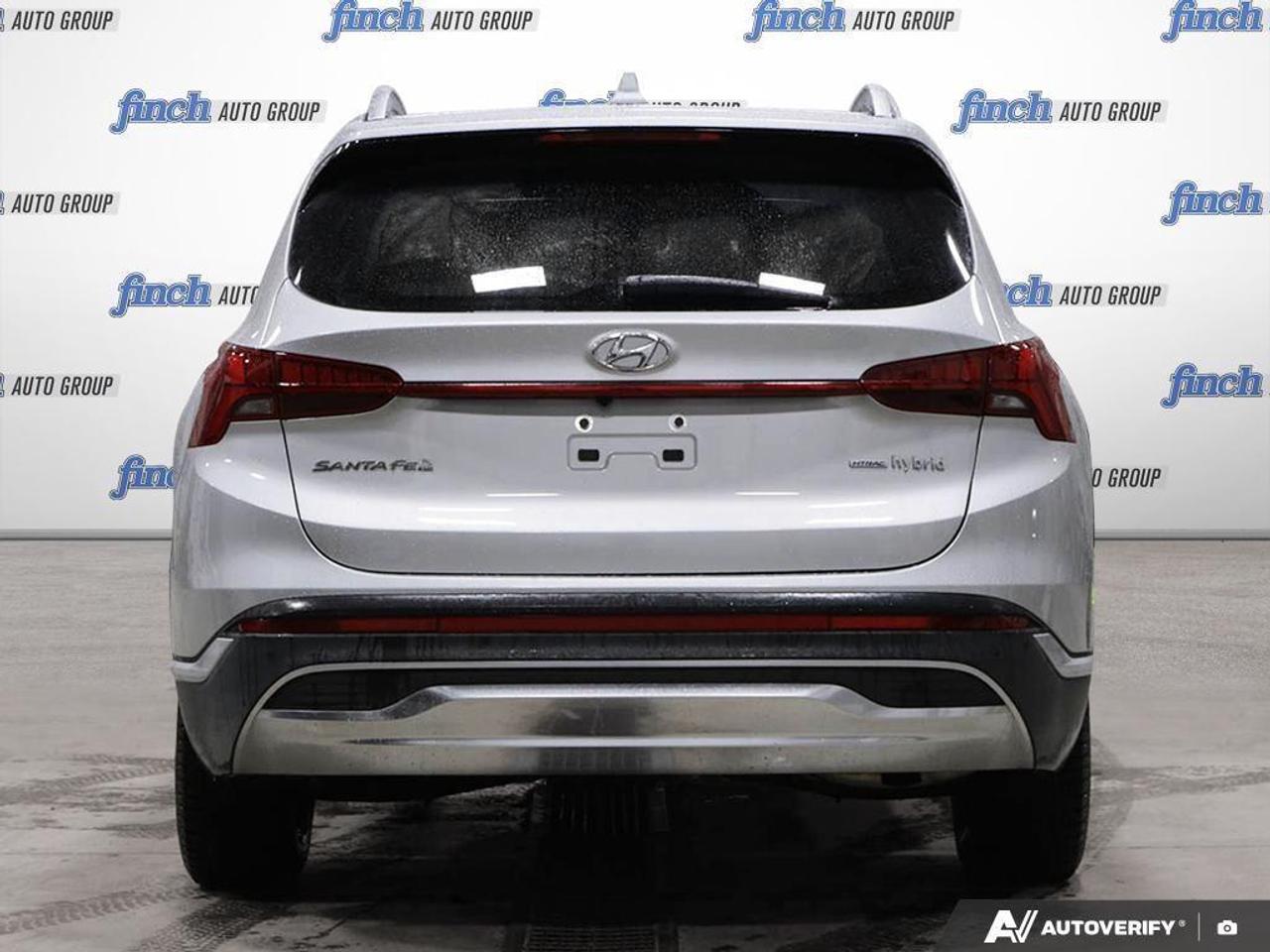 2022 Hyundai Santa Fe HEV Luxury 4dr All-Wheel Drive Photo