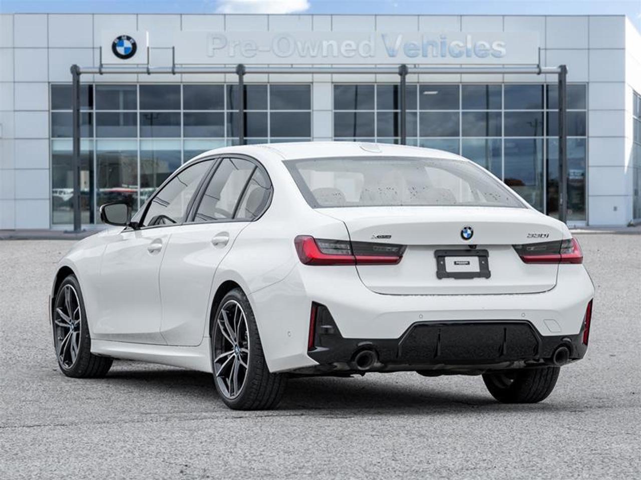 2023 BMW 330 i xDrive 4dr All-Wheel Drive Sedan Photo