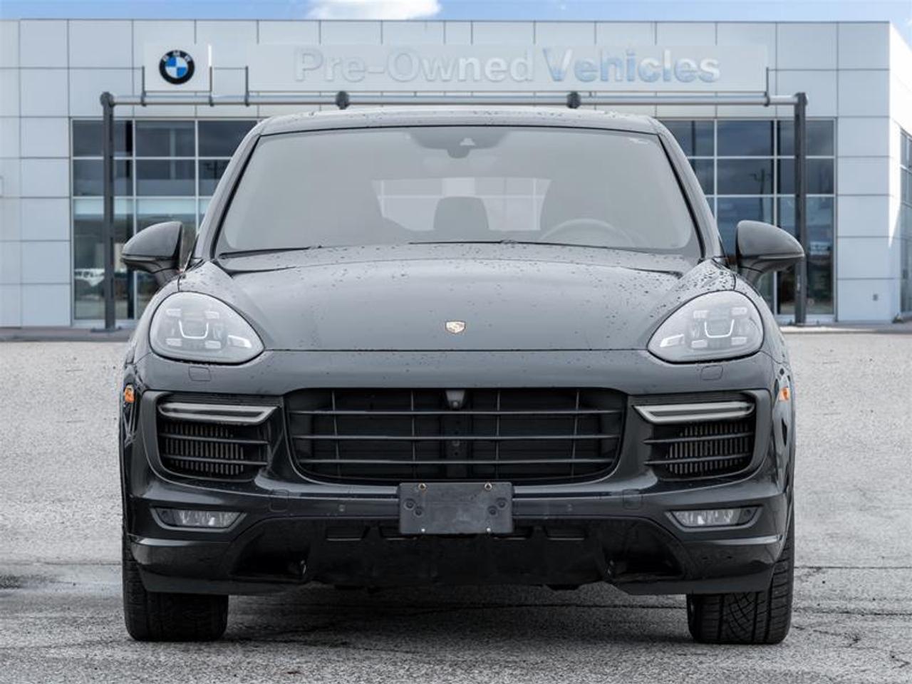 2017 Porsche Cayenne GTS 4dr All-wheel Drive Photo2