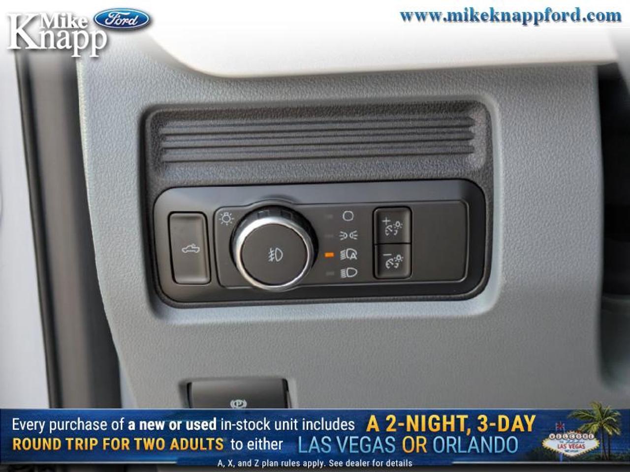 2026 Ford F-250 SUPER DUTY XLT Photo