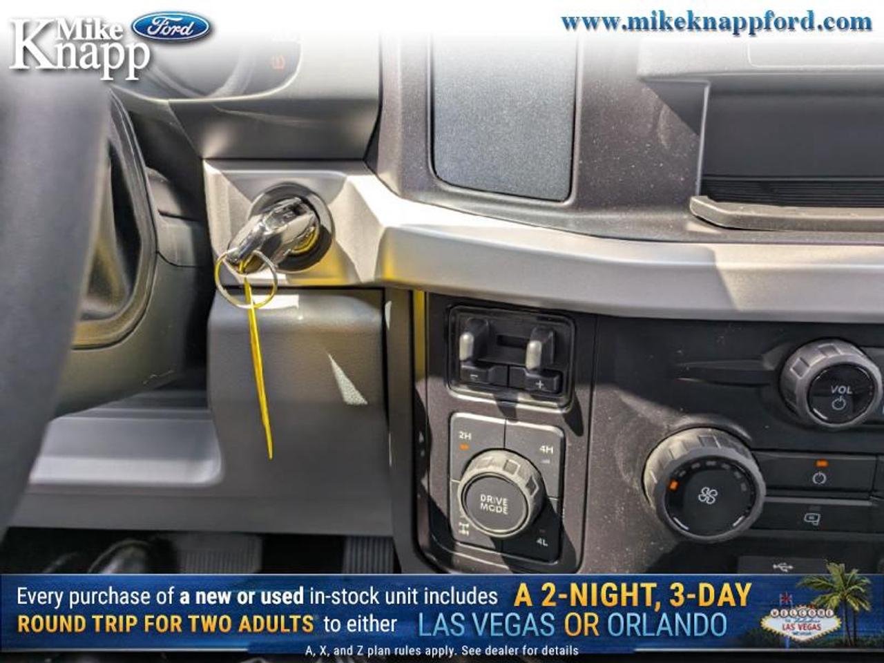 2026 Ford F-250 SUPER DUTY XLT Photo