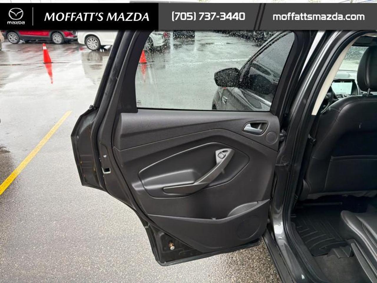 2019 Ford Escape Titanium 4WD Photo