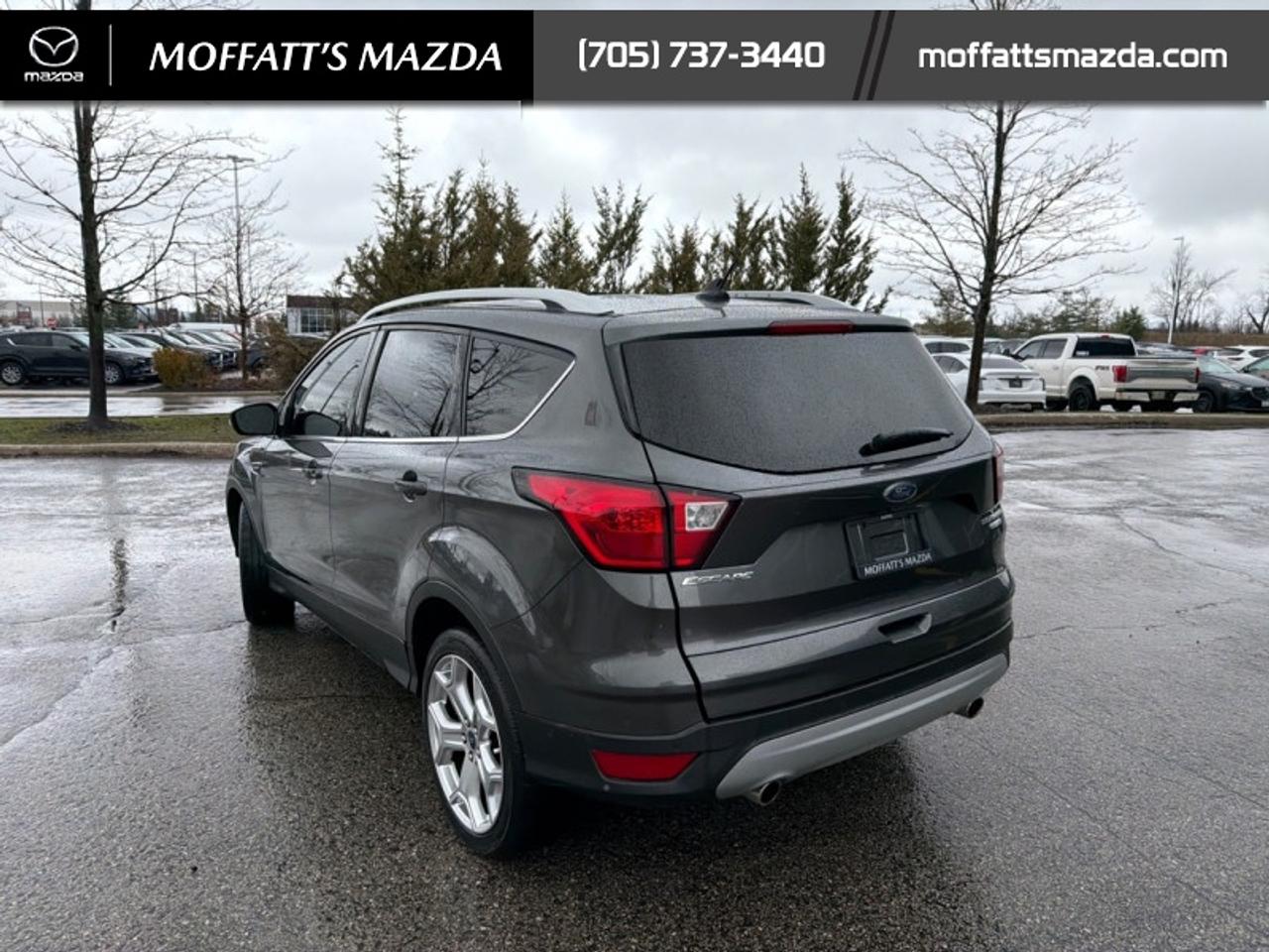2019 Ford Escape Titanium 4WD Photo3