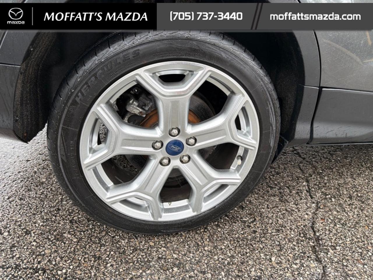 2019 Ford Escape Titanium 4WD Photo