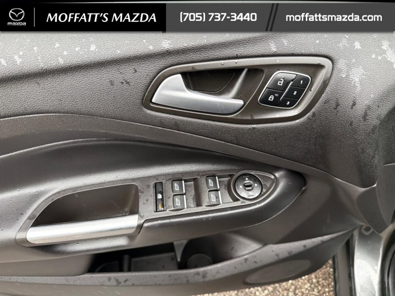 2019 Ford Escape Titanium 4WD Photo