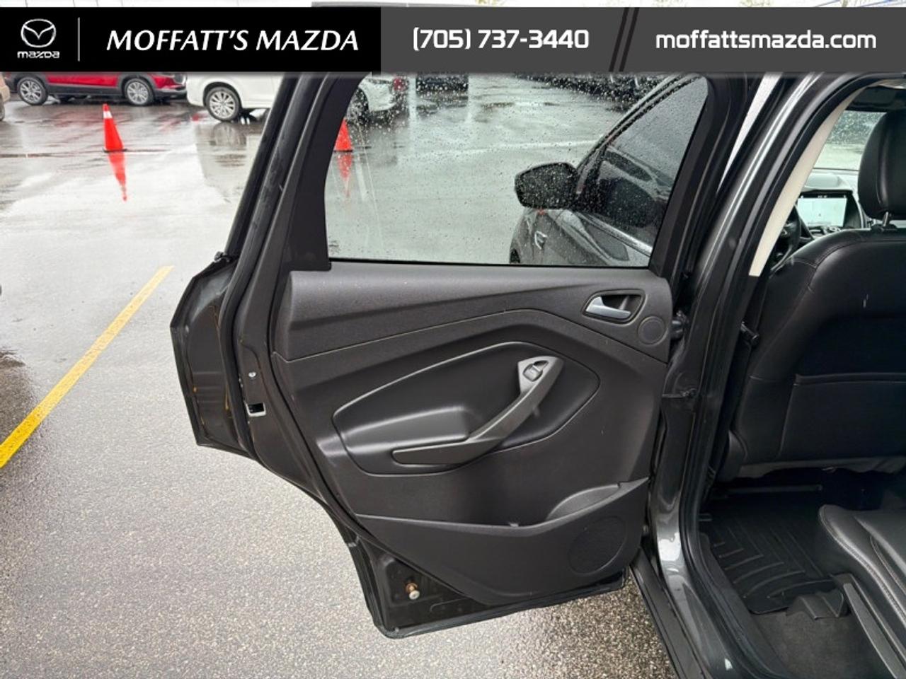2019 Ford Escape Titanium 4WD Photo