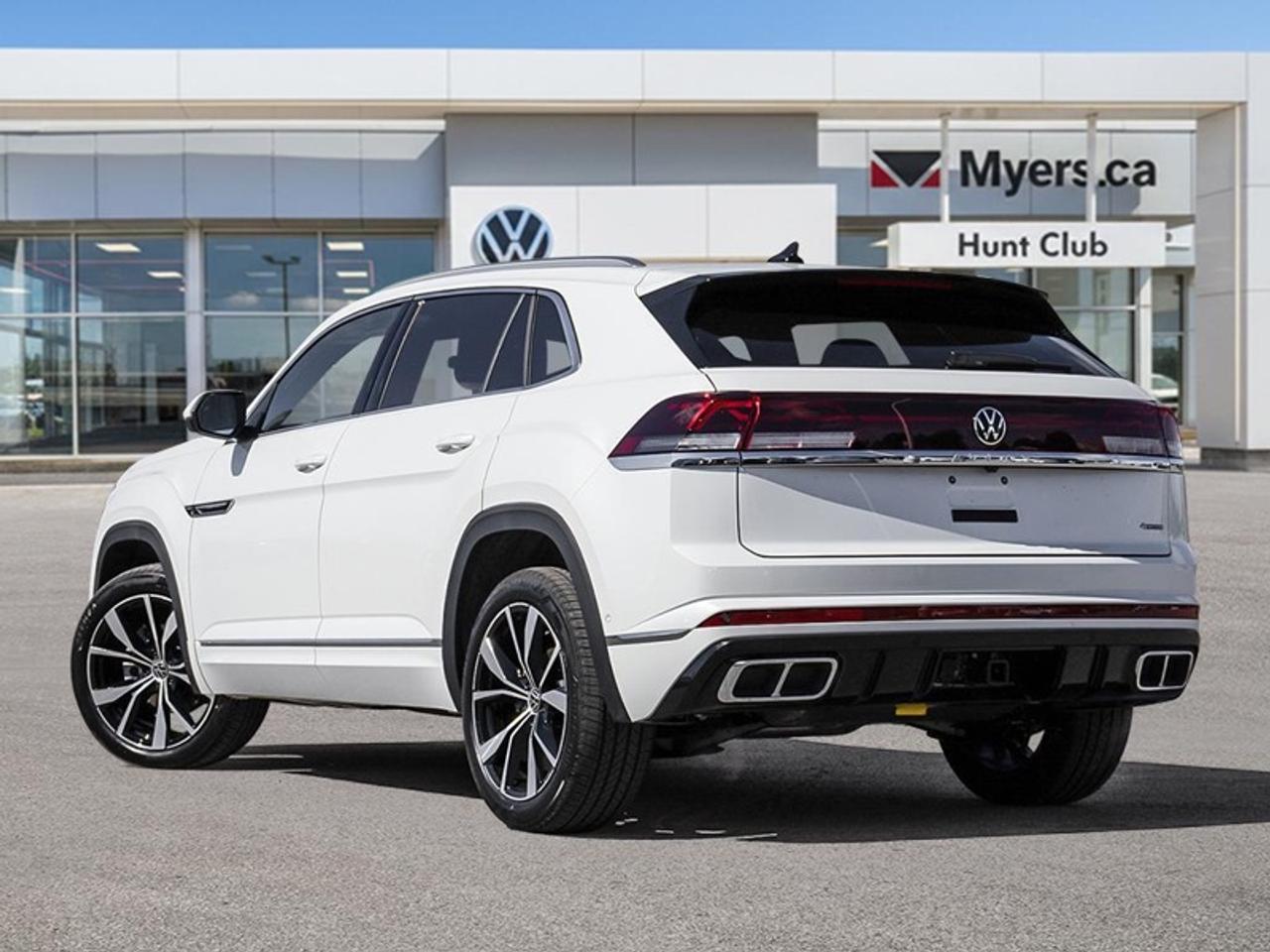2026 Volkswagen Atlas Cross Sport Execline Photo3