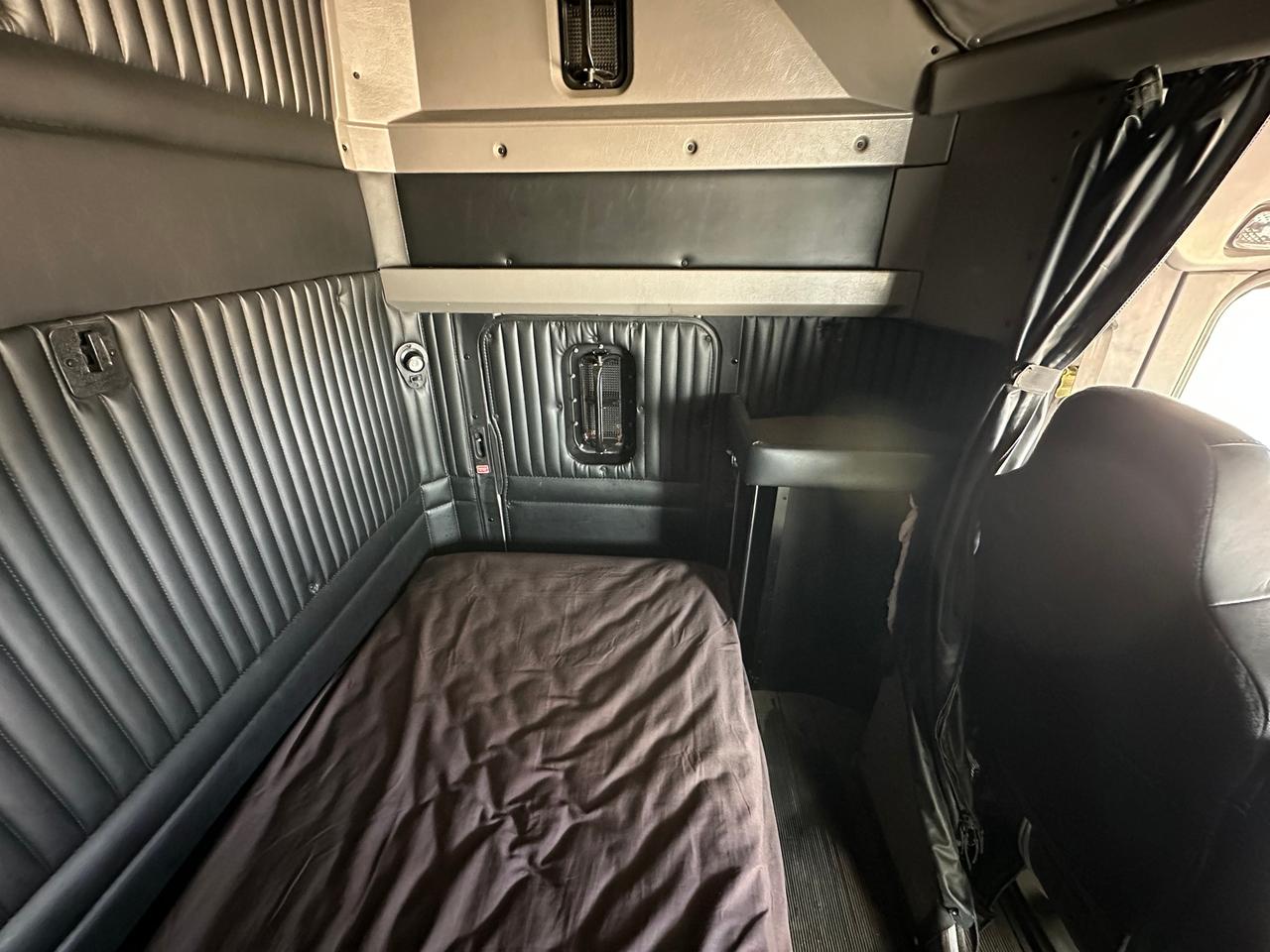 2013 Kenworth T800 Kenworth T800 Photo5
