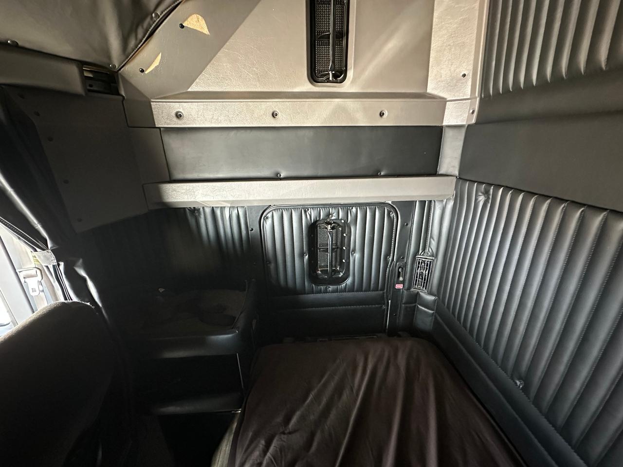 2013 Kenworth T800 Kenworth T800 Photo5