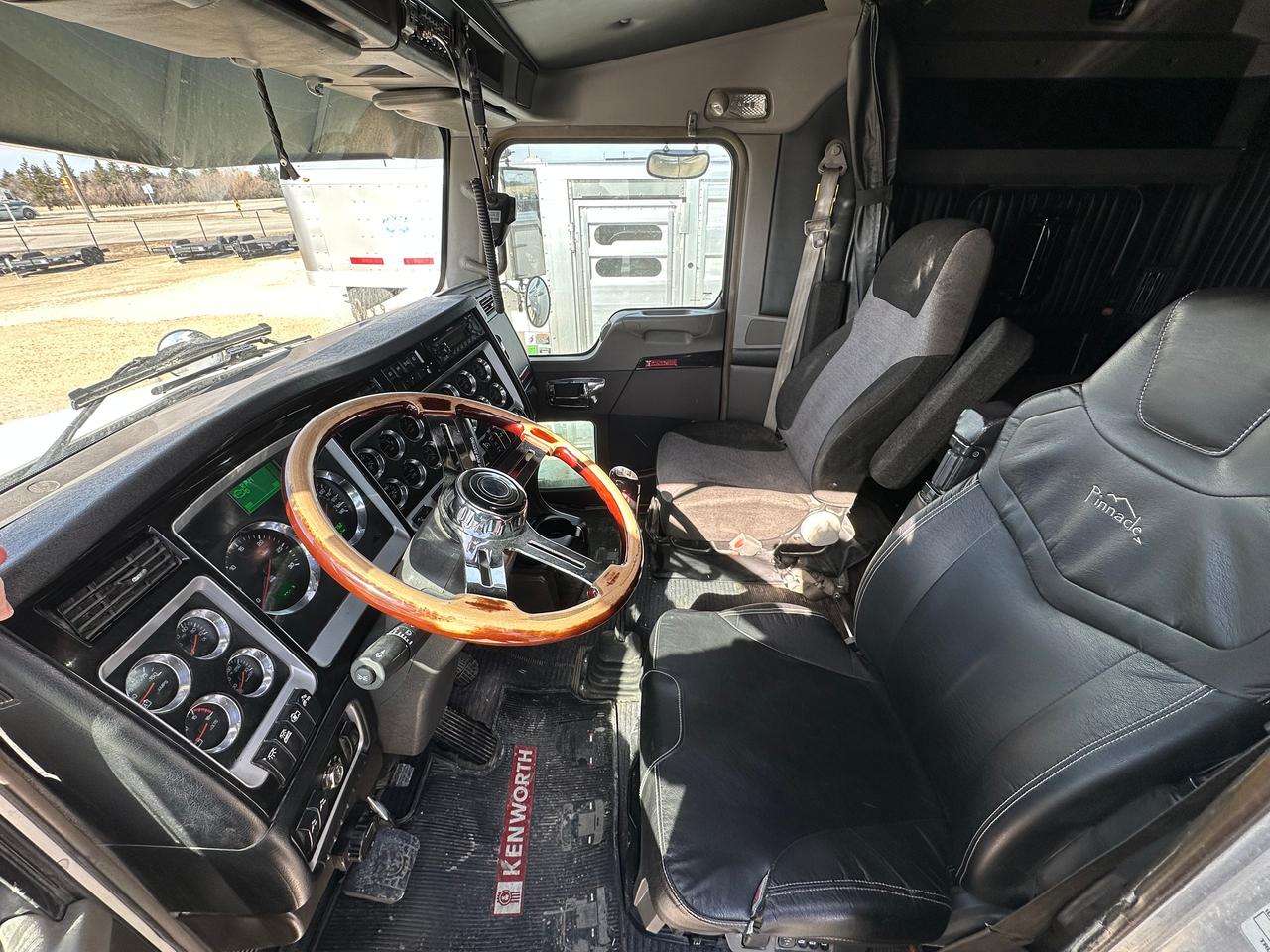 2013 Kenworth T800 Kenworth T800 Photo5