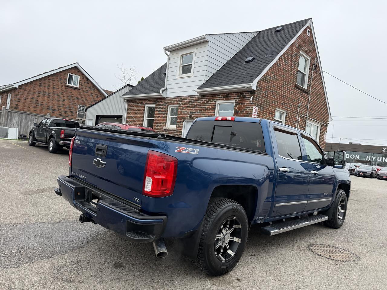 2017 Chevrolet Silverado 1500 LTZ Photo
