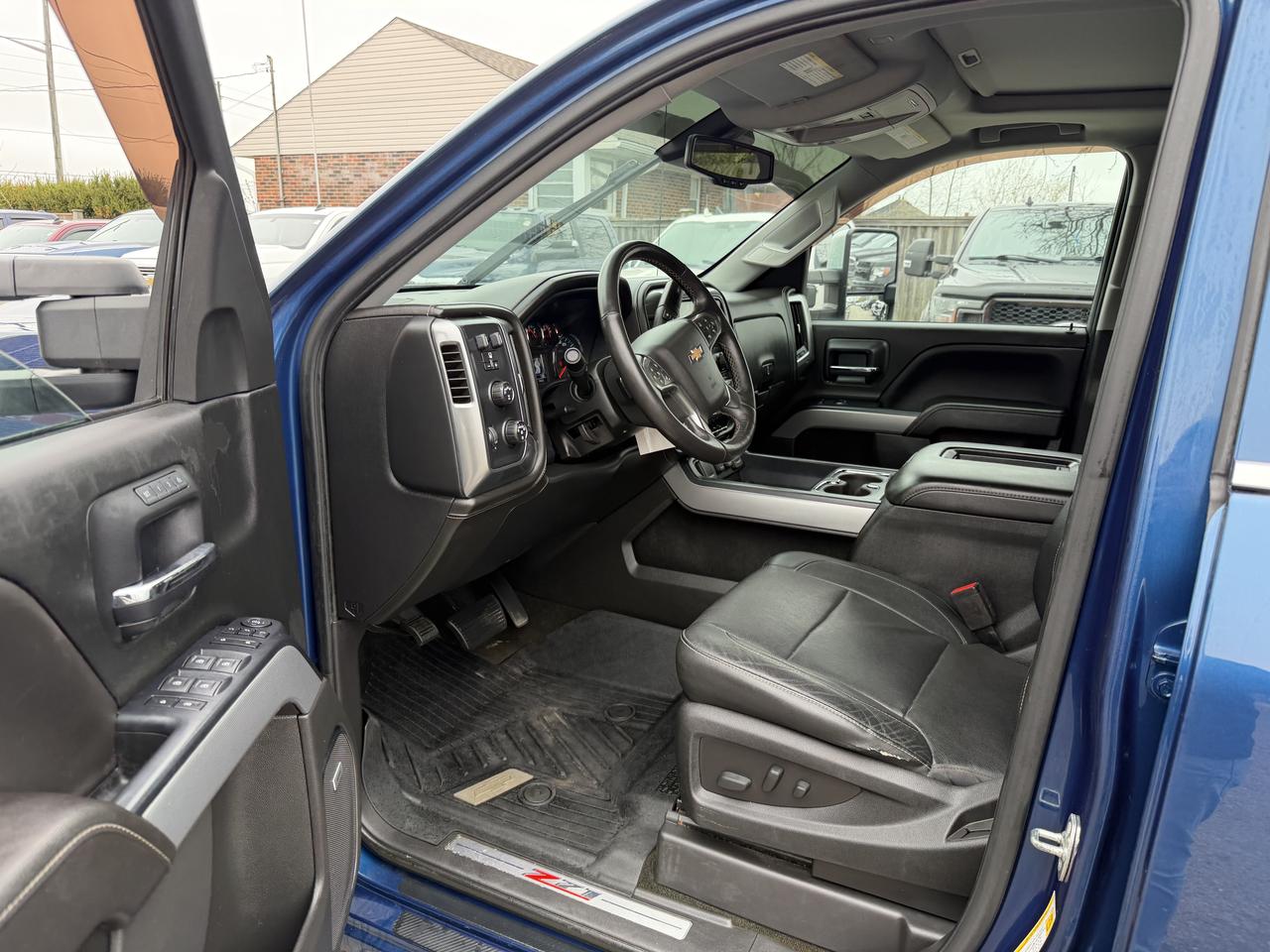 2017 Chevrolet Silverado 1500 LTZ Photo